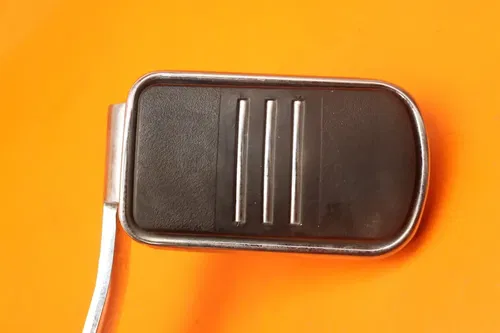 2015 HARLEY-DAVIDSON ROAD GLIDE FLTRXS OEM RIGHT REARSET BRAKE FOOT PEDAL