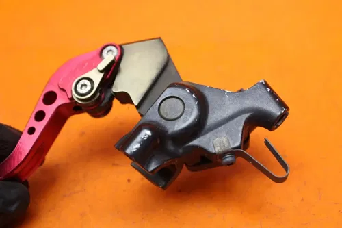 2005-2008 KAWASAKI NINJA ZX6R OEM CLUTCH PERCH MOUNT WITH LEVER  46076-0126