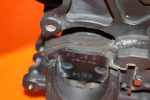 06-07 SUZUKI GSXR 600 750 OEM REAR BRAKE CALIPER W MOUNT BRACKET W PADS