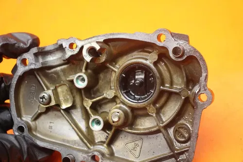 03-05 YAMAHA YZF R6 06-09 R6S OEM ENGINE MOTOR TIMING CHAIN COVER