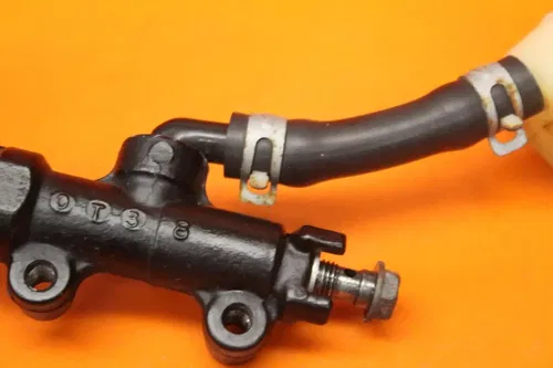 09-21 KAWASAKI VULCAN 1700 VOYAGER ABS OEM REAR BACK BRAKE MASTER CYLINDER &