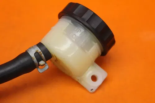09-21 KAWASAKI VULCAN 1700 VOYAGER ABS OEM REAR BACK BRAKE MASTER CYLINDER &