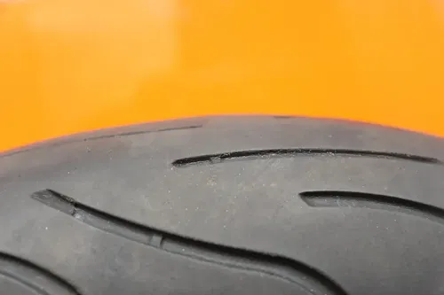 120/70 ZR 17 MICHELIN PILOT POWER FRONT MOTORCYCLE TIRE