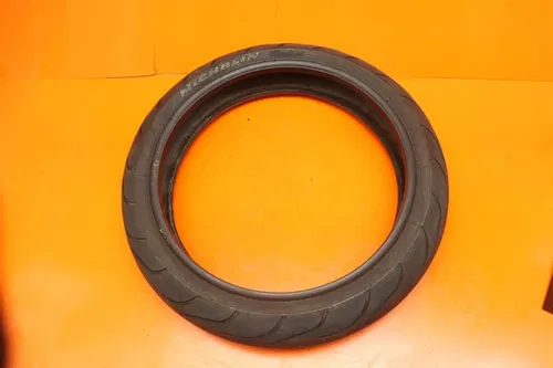 120/70 ZR 17 MICHELIN PILOT POWER FRONT MOTORCYCLE TIRE