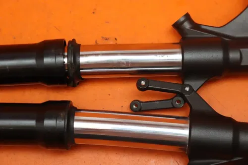 2022-2025 YAMAHA YZF R7 OEM LEFT FRONT FORK SHOCK SUSPENSION