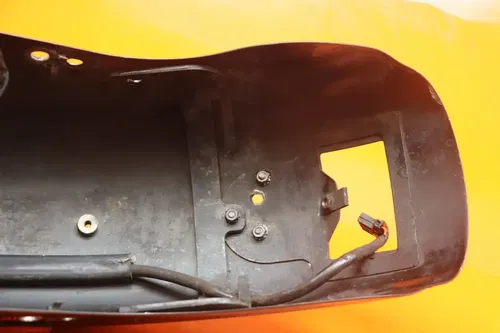 07-20 HARLEY-DAVIDSON SPORTSTER 1200 OEM REAR BACK WHEEL FENDER MUD GUARD