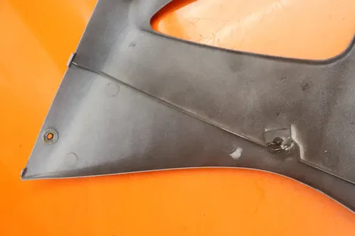 07-08 SUZUKI GSXR 1000 RIGHT LOWER MID UPPER SIDE FAIRING COWL