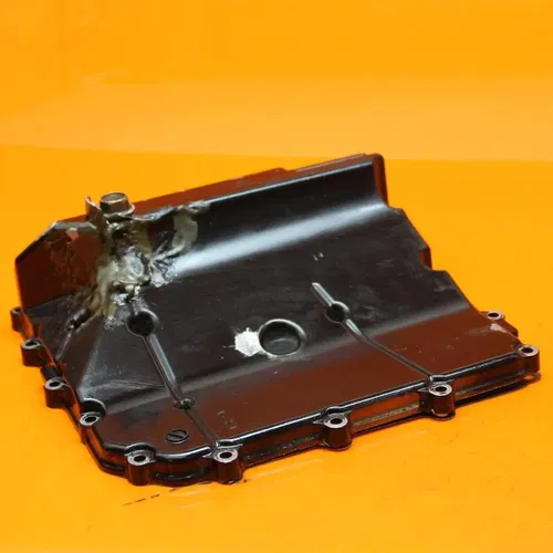 2006-2010 KAWASAKI NINJA ZX10R OEM ENGINE MOTOR BOTTOM OIL PAN COVER 49034-0034