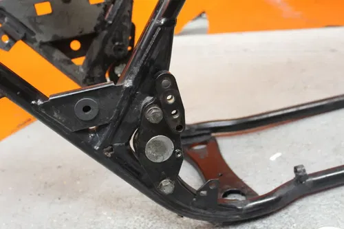 02-06 Harley-Davidson Road King FLHR OEM STRAIGHT FRAME CHASSI C 386-334-6729