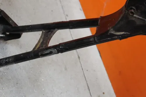 02-06 Harley-Davidson Road King FLHR OEM STRAIGHT FRAME CHASSI C 386-334-6729