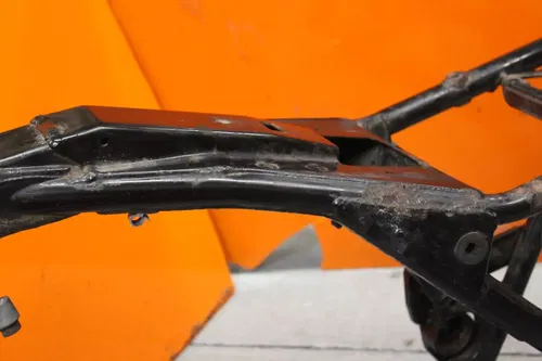 02-06 Harley-Davidson Road King FLHR OEM STRAIGHT FRAME CHASSI C 386-334-6729