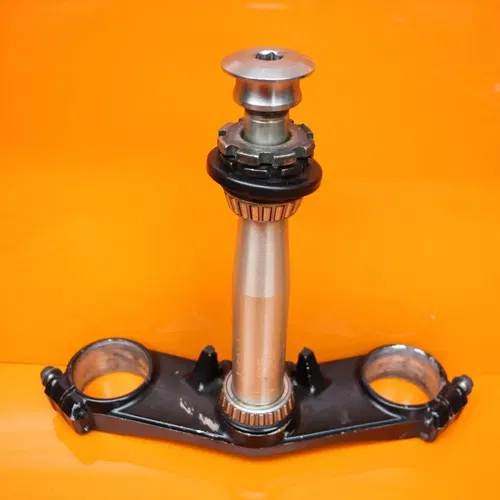 00-01 KAWASAKI NINJA ZX12R OEM FRONT FORKS CLAMP LOWER TRIPLE TREE STEM