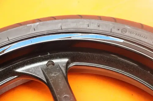 2004-2007 HONDA CBR1000RR OEM STRAIGHT FRONT WHEEL RIM W TIRE