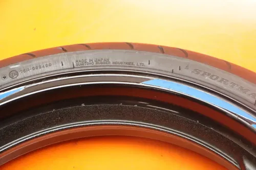 2004-2007 HONDA CBR1000RR OEM STRAIGHT FRONT WHEEL RIM W TIRE