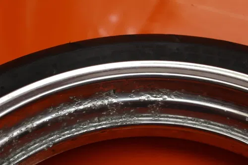 99-07 SUZUKI GSXR1300R BUSA OEM CHROME FRONT WHEEL RIM W TIRE 54111-33E10-35W