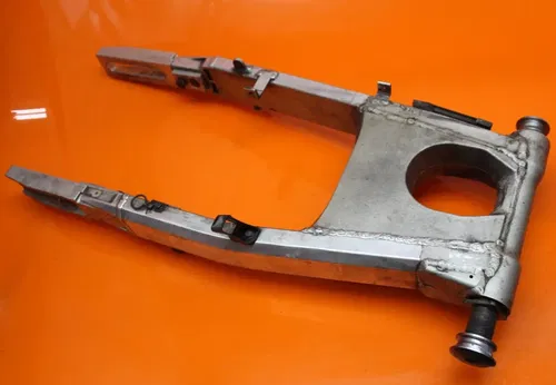 00-01 KAWASAKI NINJA ZX12R EXTENDED STRAIGHT REAR SWINGARM BACK SUSPENSION SWING