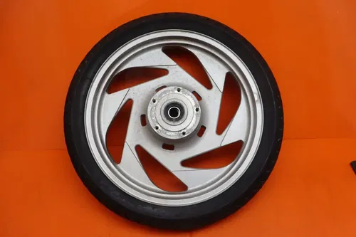 2006-2009 SUZUKI BOULEVARD M109R OEM STRAIGHT FRONT WHEEL RIM W TIRE
