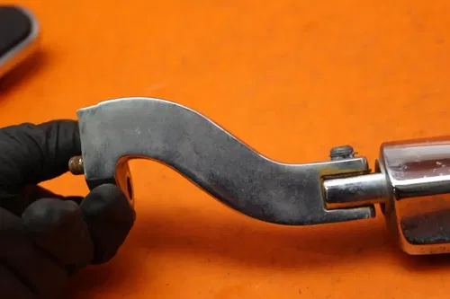 2014 Harley-Davidson Street Glide Special FLHXS OEM REAR PASSENGER FOOT PEG SET
