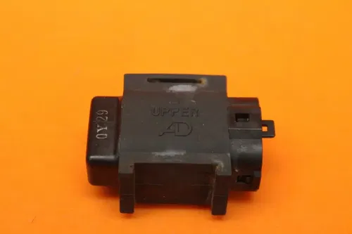 11-17 SUZUKI BOULEVARD M109R OEM TIP OVER BANK ANGLE CRASH SENSOR SWITCH