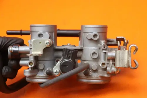 2024 KAWASAKI NINJA 500 OEM MAIN FUEL INJECTORS / THROTTLE BODIES