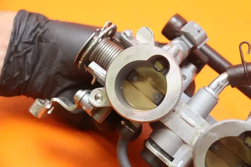 2024 KAWASAKI NINJA 500 OEM MAIN FUEL INJECTORS / THROTTLE BODIES