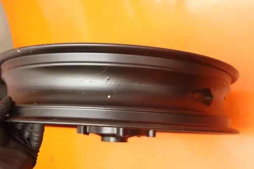 99-02 YAMAHA YZF R6 STRAIGHT FRONT WHEEL RIM W TIRE