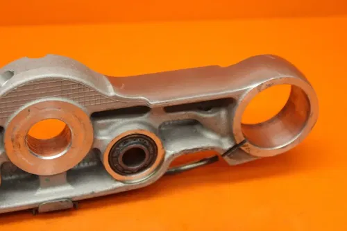 09-21 KAWASAKI VULCAN 1700 VOYAGER ABS OEM FORKS UPPER TRIPLE TREE CLAMP