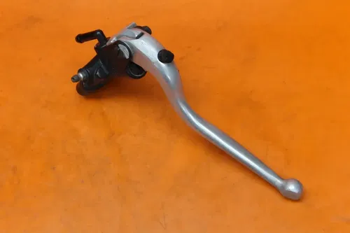 09-14 YAMAHA YZF R1 BREMBO FRONT BRAKE MASTER CYLINDER W/ LEVER