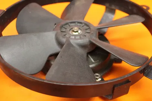 01-05 YAMAHA FZ1 OEM ENGINE RADIATOR COOLING FAN