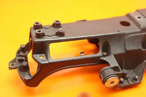 04-06 YAMAHA YZF R1 REAR SUBFRAME BACK SUB FRAME
