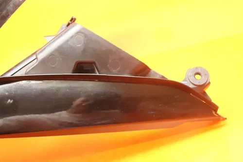 07-08 SUZUKI GSXR 1000 OEM FRONT UPPER NOSE FAIRING COWL SHROUD