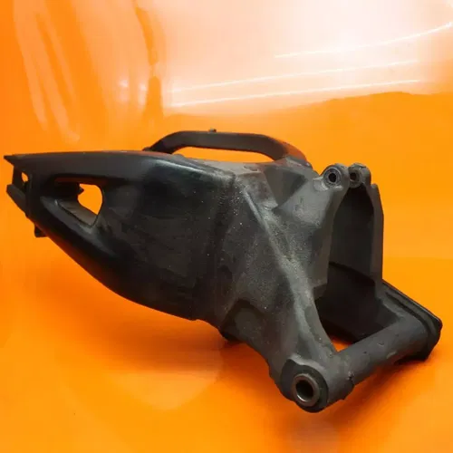 2009-2012 HONDA CBR600RR OEM STRAIGHT REAR SWINGARM BACK SUSPENSION SWING ARM