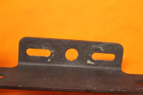 04-05 SUZUKI GSXR 600 750 OEM LICENSE PLATE BRACKET MOUNT HOLDER