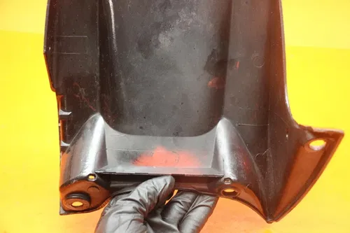 04 05 06 YAMAHA YZF R1 AFTERMARKET REAR BACK WHEEL TIRE HUGGER FENDER