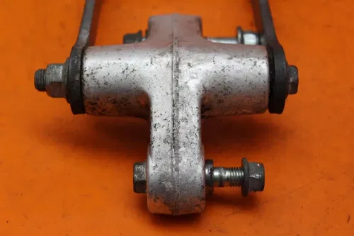 05-09 SUZUKI BOULEVARD C50 VL800 OEM REAR DOGBONE SHOCK LINKAGE LINK
