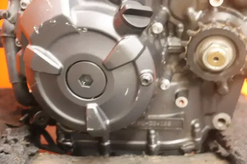 2022-2024 YAMAHA YZF R7 OEM ENGINE MOTOR *5K MILES*