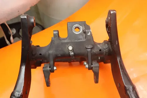 07-08 KAWASAKI NINJA ZX6R OEM STRAIGHT FRAME CHASSIS C