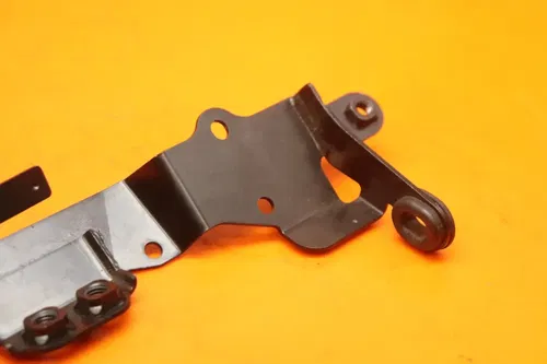 22-25 2023 YAMAHA YZF R7 OEM FRONT SEAT MOUNTING BRACKET MOUNT