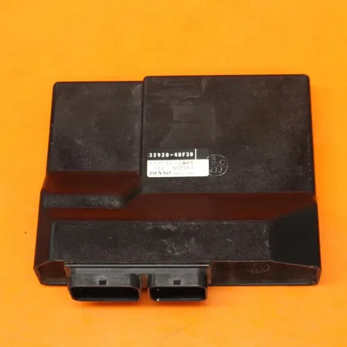 2001 2002 SUZUKI GSXR 1000 OEM ECU COMPUTER CONTROLLER UNIT BLACK BOX ECM CDI