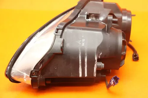 07-08 YAMAHA YZF R1 OEM FRONT HEADLIGHT HEAD LIGHT LAMP