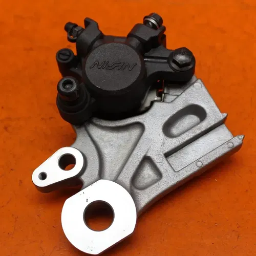 22-23 YAMAHA YZF R7 OEM REAR BACK BRAKE CALIPER W MOUNT BRACKET W PADS