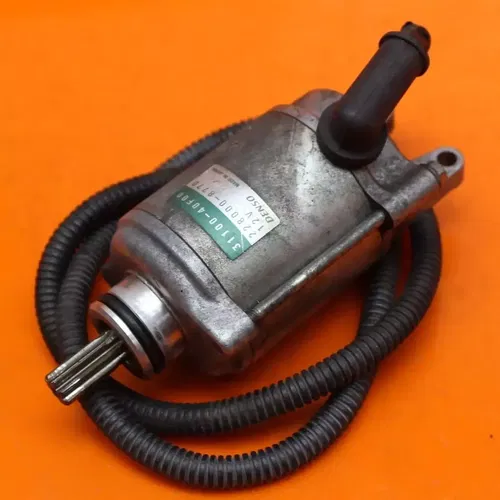 2001 2002 SUZUKI GSXR 1000 OEM ENGINE STARTING STARTER MOTOR -DC 12V 1100-40F00