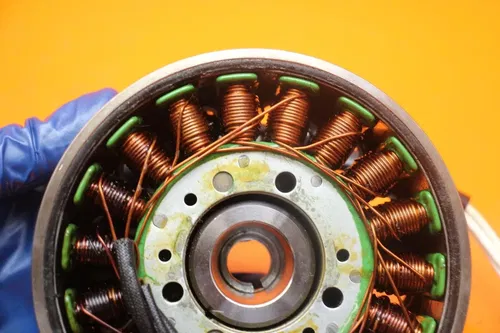 2002 2003 YAMAHA YZF R1 OEM STATOR GENERATOR ALTERNATOR MAGNETO 5PW-81410-01-00