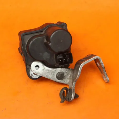 2002 2003 YAMAHA YZF R1 OEM EXHAUST VALVE SERVO MOTOR