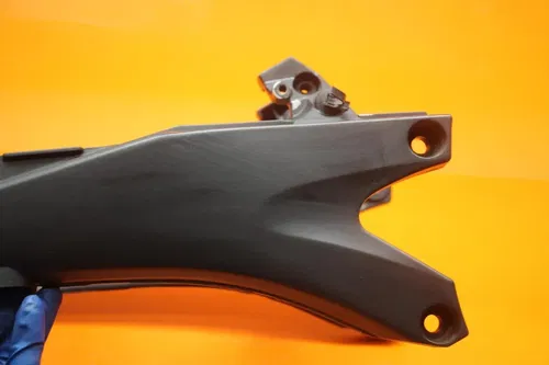 2006 2007 SUZUKI GSXR 600 750 OEM STRAIGHT REAR SUBFRAME BACK SUB FRAME