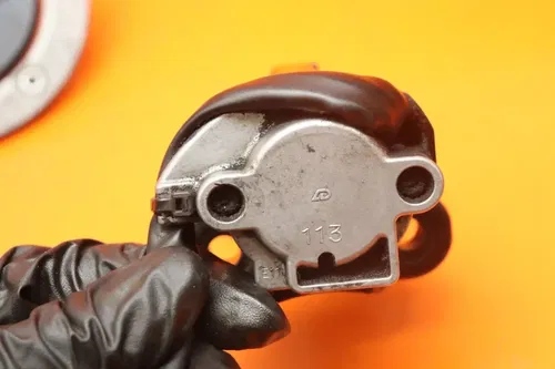 11-19 SUZUKI GSXR 600 750 OEM IGNITION LOCK KEY SET WITH GAS CAP