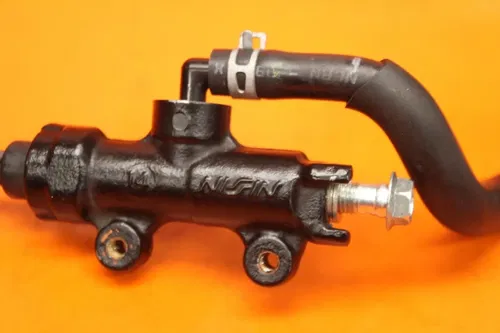 11-24 2019 SUZUKI GSXR 600 750  OEM REAR BRAKE MASTER CYLINDER W RESERVOIR