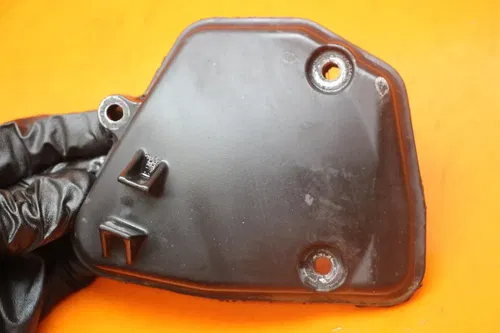 02-05 KAWASAKI NINJA ZX12R OEM ENGINE MOTOR TIMING CHAIN COVER