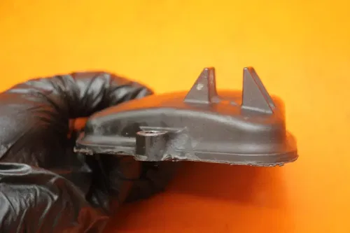 02-05 KAWASAKI NINJA ZX12R OEM ENGINE MOTOR TIMING CHAIN COVER