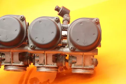 02-03 YAMAHA YZF R1 OEM MAIN FUEL INJECTORS / THROTTLE BODIES